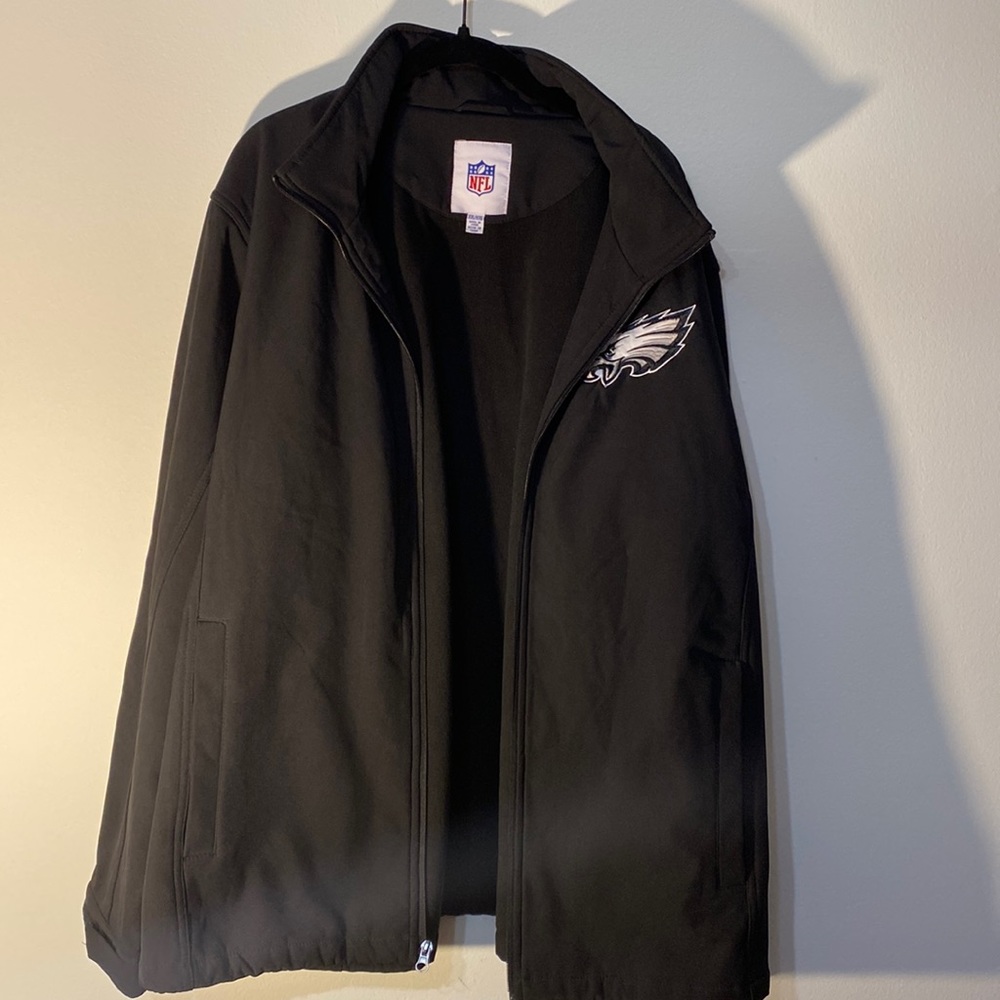 NWOT-NFL Black Eagles, Heavyweight Jacket